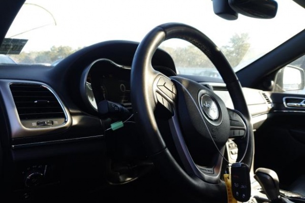 фото jeep GRAND CHEROKEE LIMITED