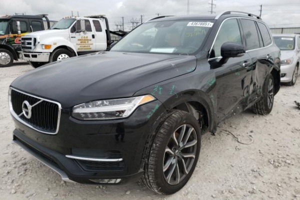 фото Volvo XC90 T6