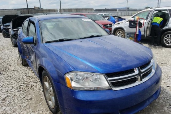 фото Dodge AVENGER SXT