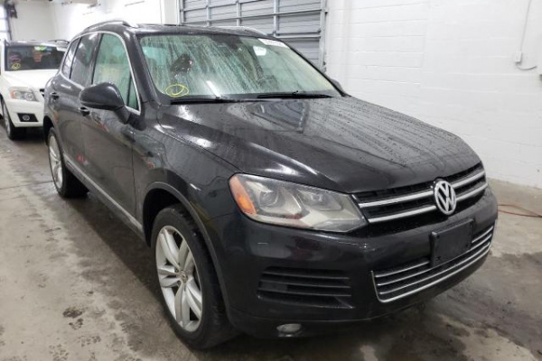 фото Volkswagen TOUAREG V6