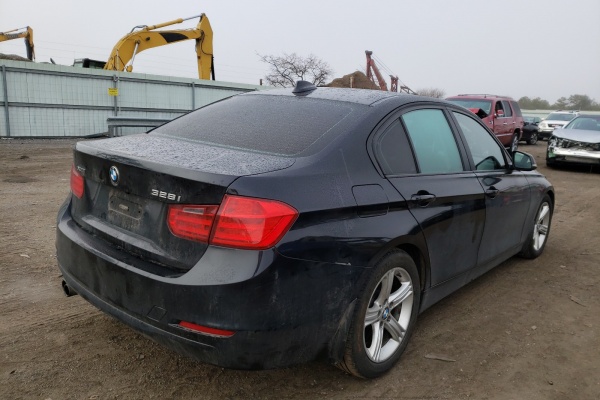 фото BMW 328 XI SULEV