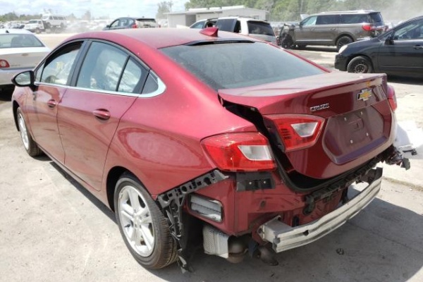 фото Chevrolet Cruze LT