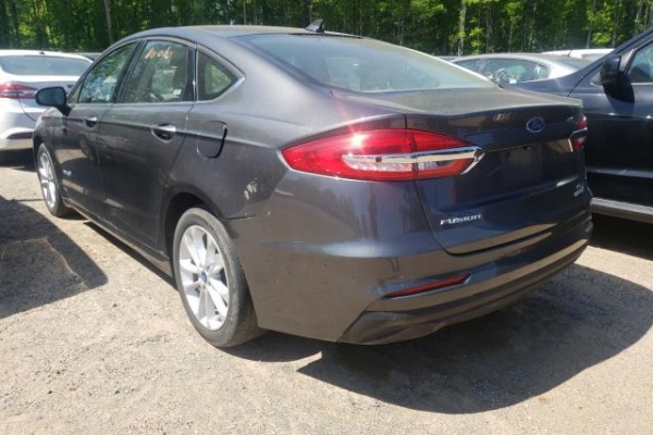 фото Ford Focus SE