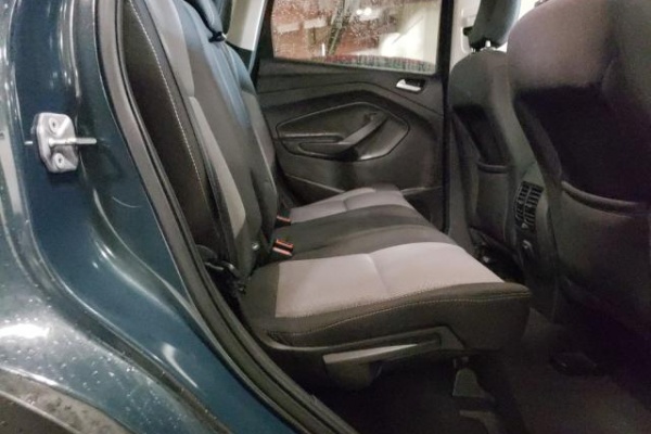 фото Ford Escape SE