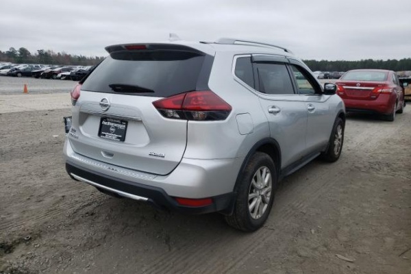 фото Nissan ROGUE S