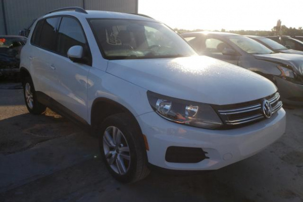 фото VOLKSWAGEN TIGUAN S
