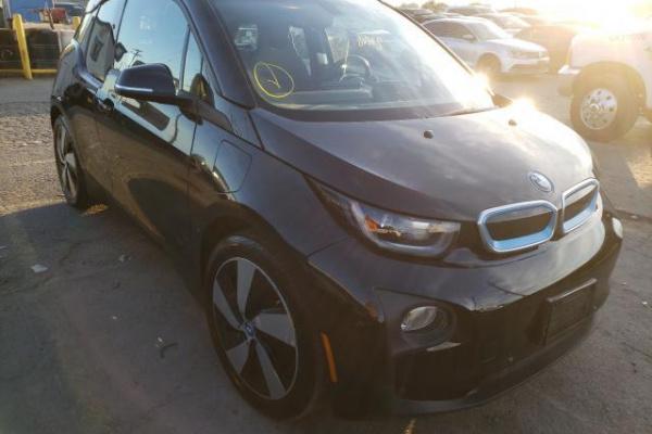 фото BMW I3 REX
