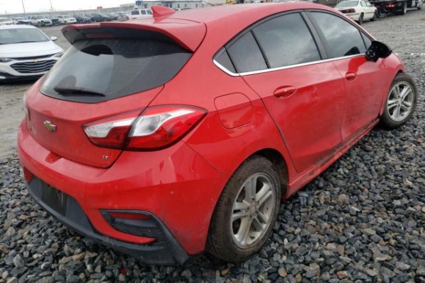 фото Chevrolet Cruze LT