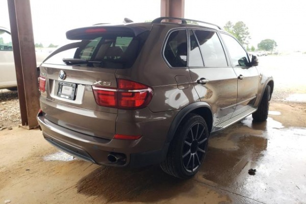 фото BMW X5 XDRIVE35I