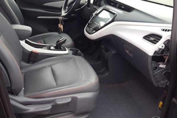 фото Chevrolet Bolt EV PREMIER