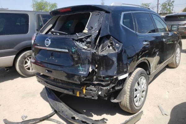 фото Nissan Rogue S