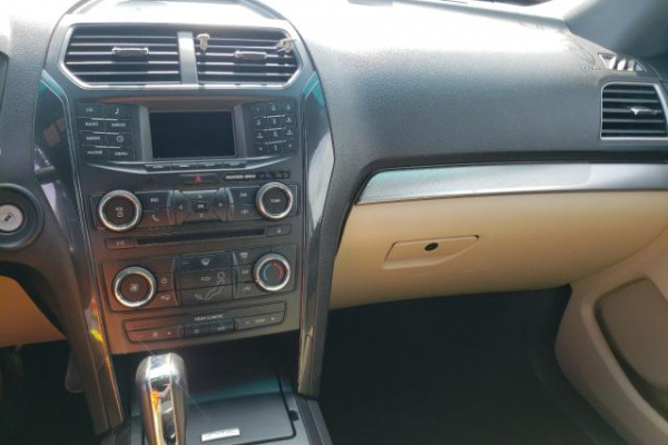 фото FORD EXPLORER