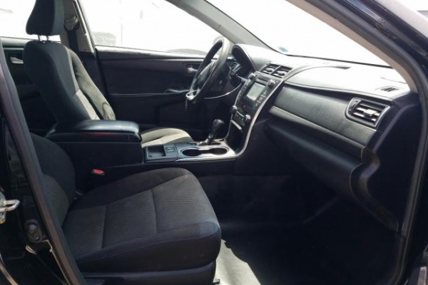 фото Toyota Camry HYBRID