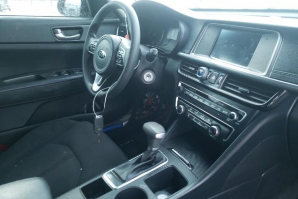 фото KIA Optima LX