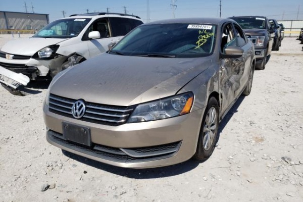 фото Volkswagen Passat S