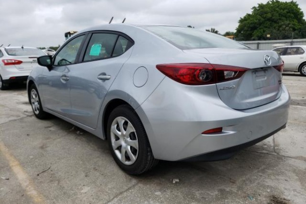 фото Mazda 3 SPORT