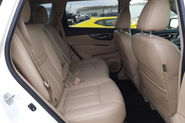 фото Nissan ROGUE S