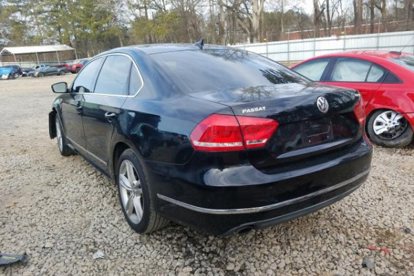 фото VOLKSWAGEN PASSAT