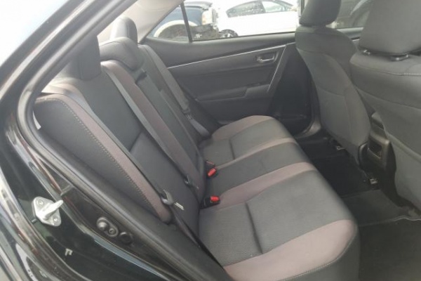 фото Toyota COROLLA L