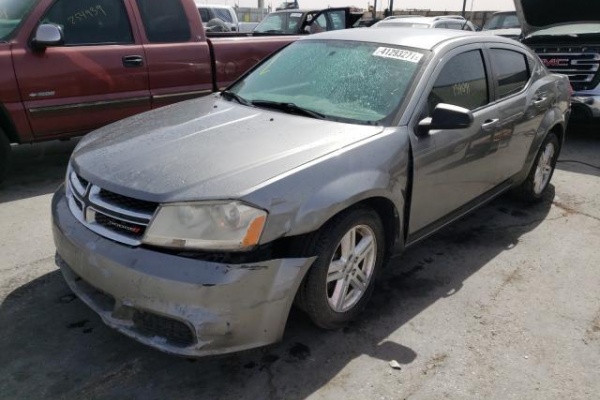 фото Dodge AVENGER SE