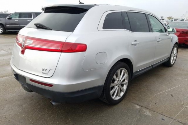 фото Lincoln MKT