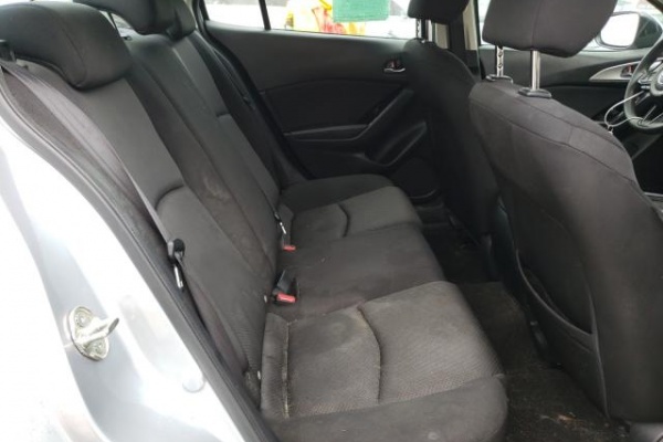 фото Mazda 3 SPORT