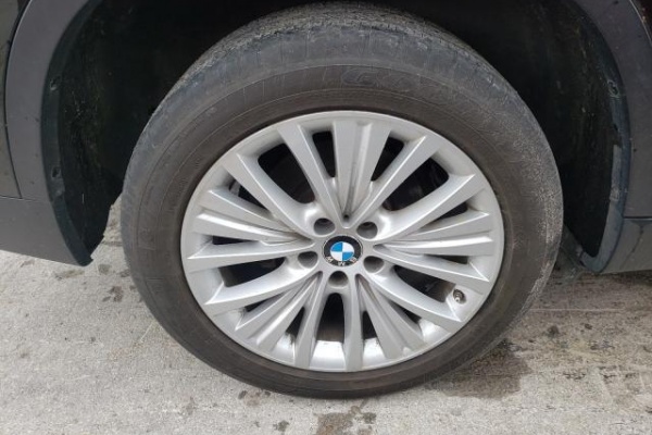 фото BMW X5 XDRIVE35D