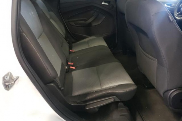 фото Ford Escape SE