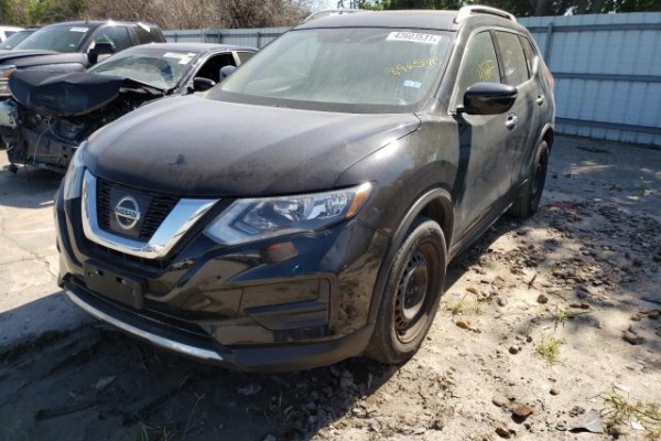 фото Nissan ROGUE S