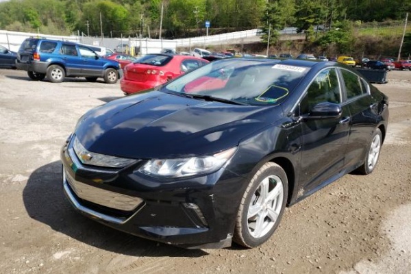 фото Chevrolet Volt LT