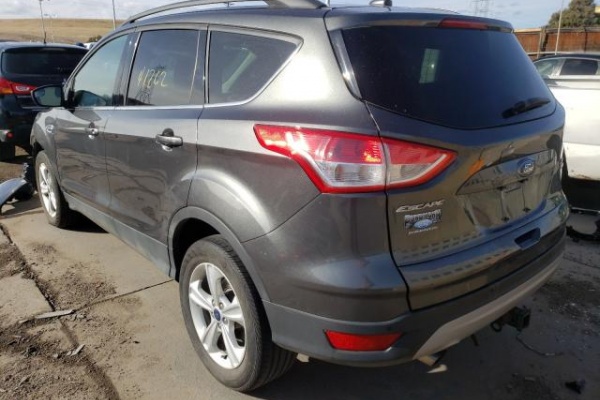 фото Ford Escape SE