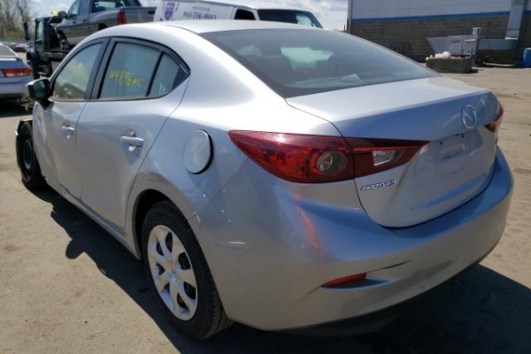 фото Mazda 3 SPORT