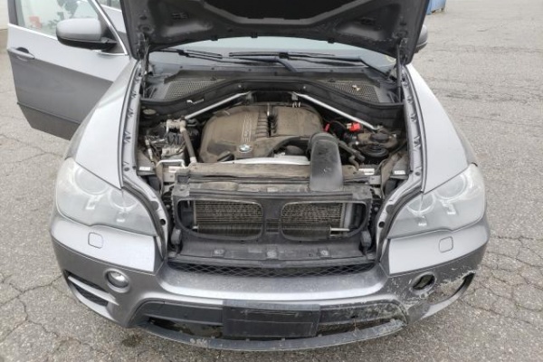 фото BMW X5 XDRIVE35I