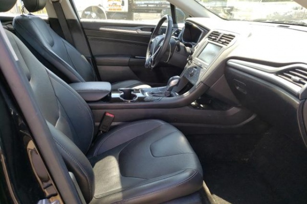 фото Ford Fusion TITANIUM PHEV