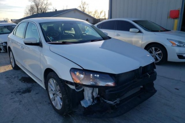 фото Volkswagen Passat SEL