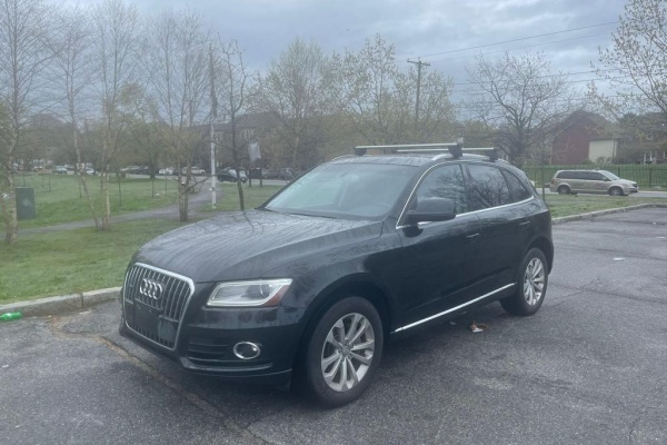 фото Audi Q5 PREMIUM