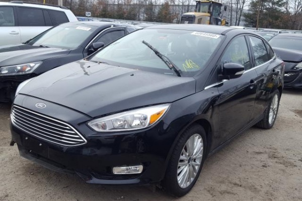 фото Ford Focus TITANIUM