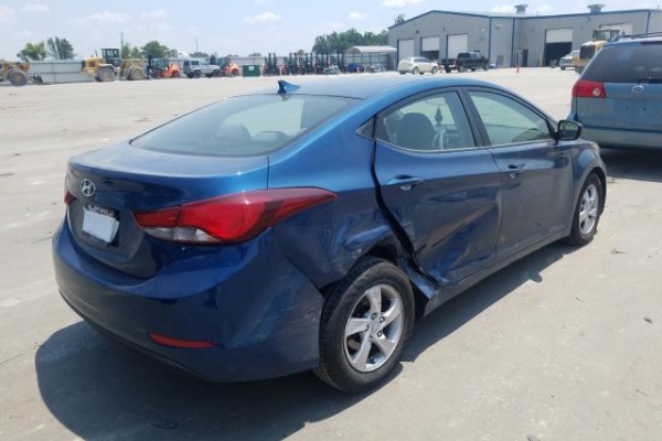 фото Hyundai Elantra SE