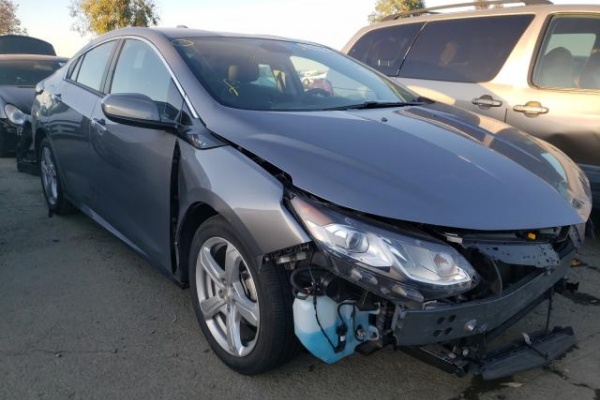 фото Chevrolet Volt LT