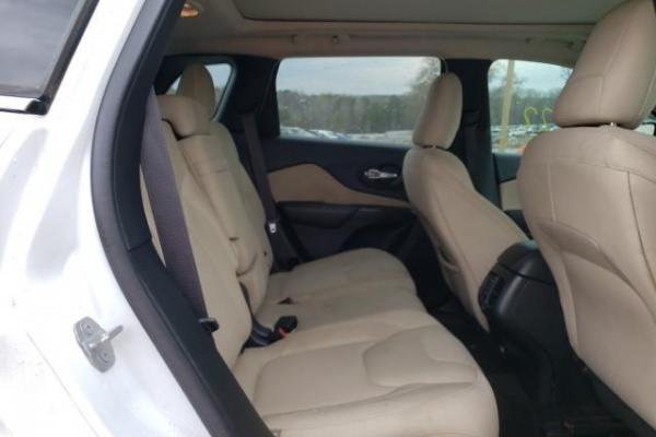 фото JEEP CHEROKEE LATITUDE