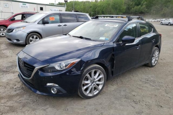 фото Mazda 3 GRAND TOURING