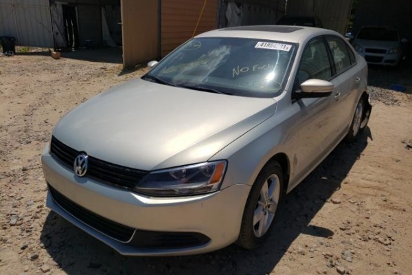 фото Volkswagen Jetta TDI