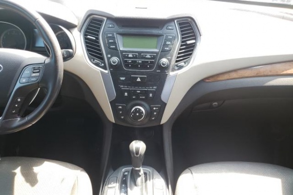 фото Hyundai SANTA FE GLS