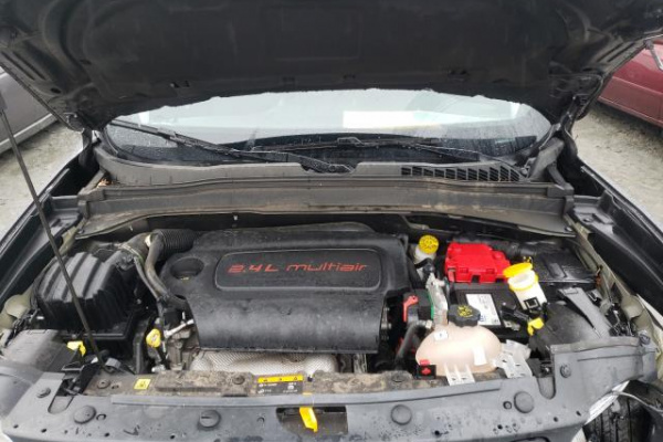 фото JEEP RENEGADE LATITUDE