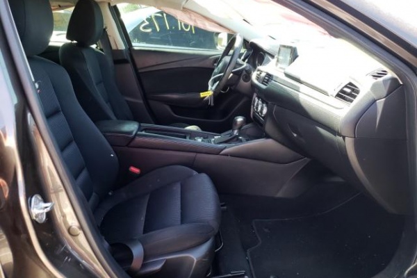 фото Mazda 6 SPORT