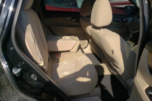 фото Nissan ROGUE S