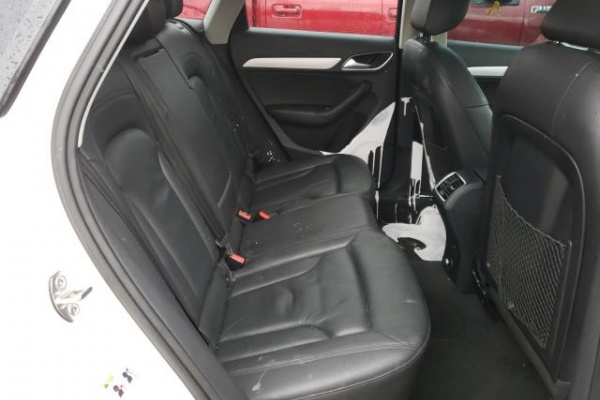 фото Audi Q3 PREMIUM