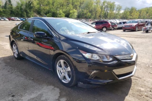 фото Chevrolet Volt LT