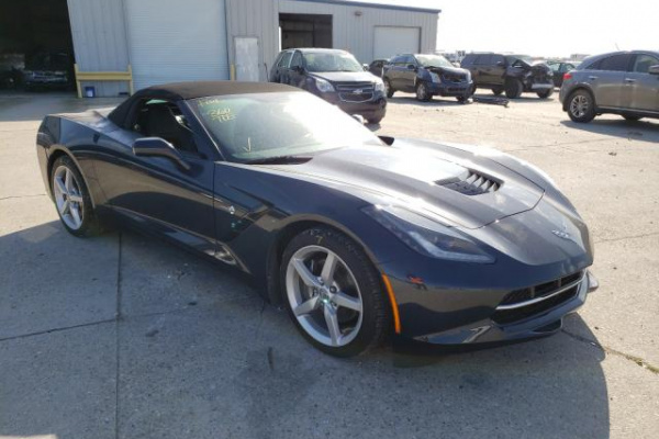 фото CHEVROLET CORVETTE STINGRAY 1LT