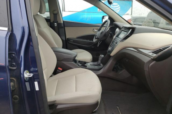 фото HYUNDAI SANTA FE